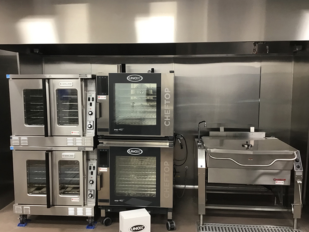 Range-Hood-Tilt-Skillet